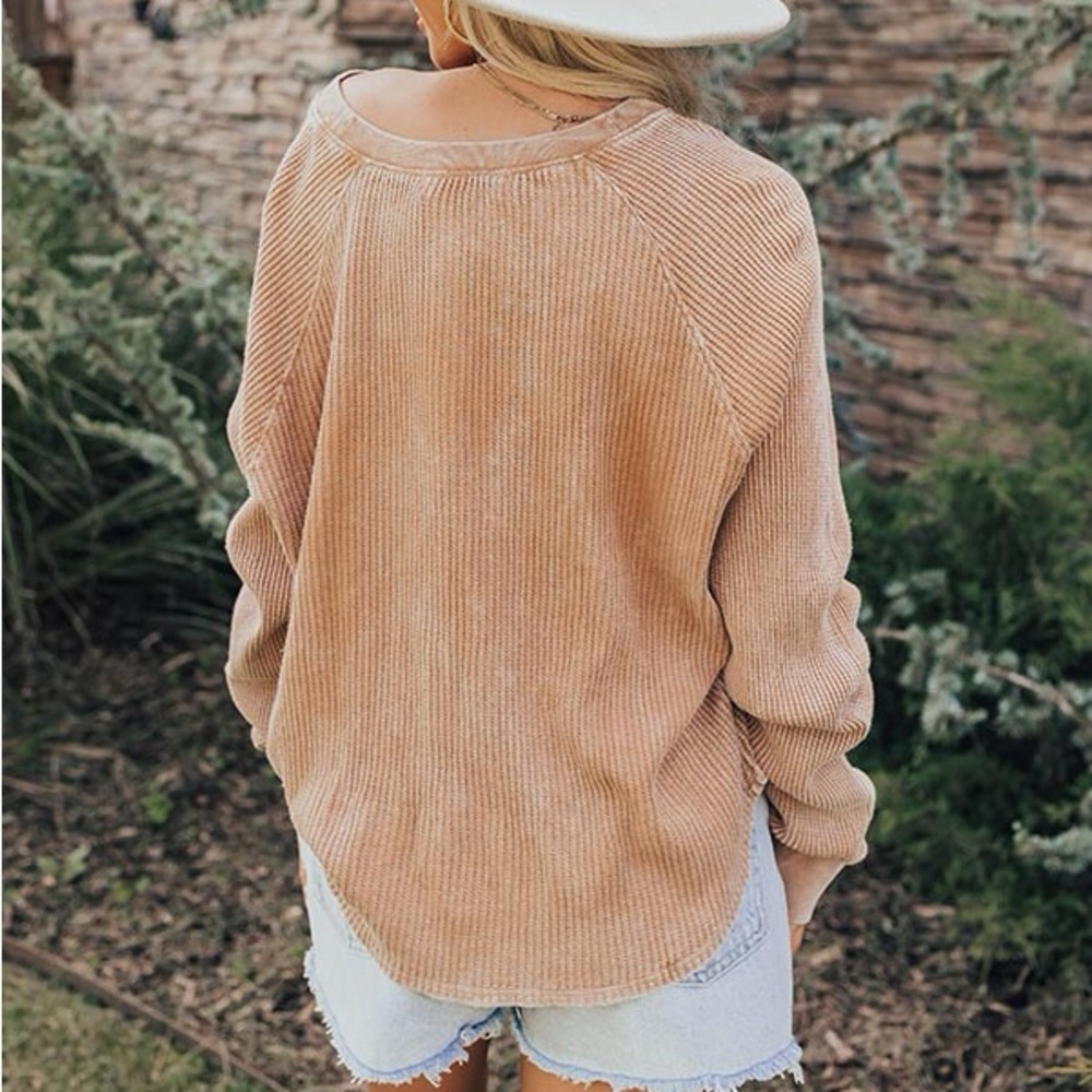 NWT Camel Waffle Knit Henley Top - Picture 5 of 7